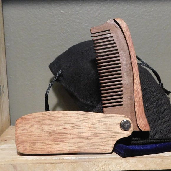 Folding Comb - Picture 2 of 7